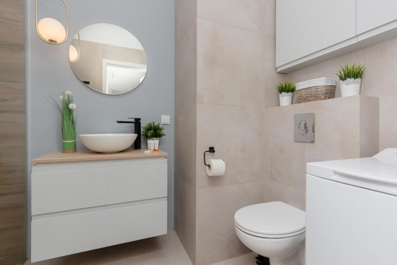 Modern Apartment With Balcony Warsaw Mokotow Aignera By Noclegi Renters Exteriér fotografie